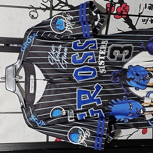 The Proud Family Gross Sisters Pinstripe Baseball Jersey Size Medium New - Picture 2 of 9